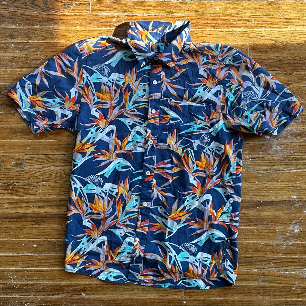 Patagonia Navy Blue Casual Button Down Shirt with Tropical Print